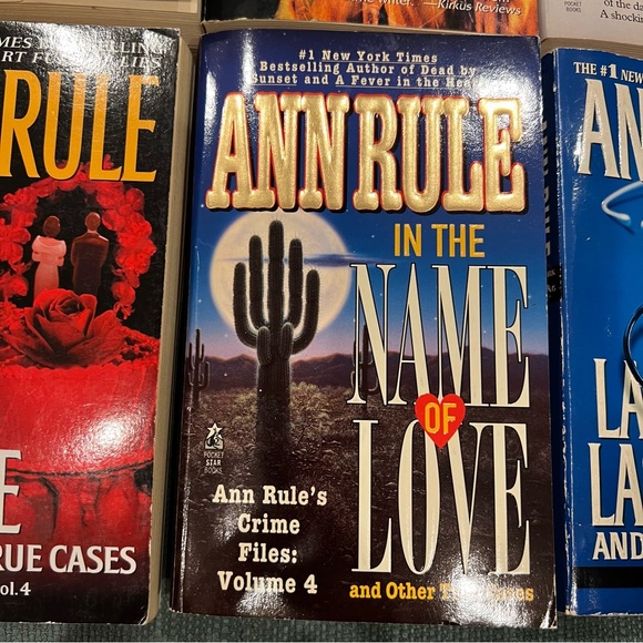 Set of 5 Ann Rule true crime books (+a bonus) - Picture 7 of 9